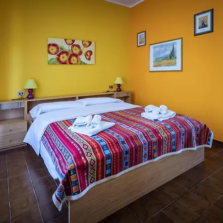 Ospitalita Diffusa - Casina Hobbit サンタ・フィオーラ